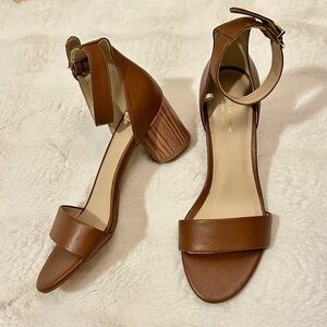 Brown Ankle Strap Heels🤎